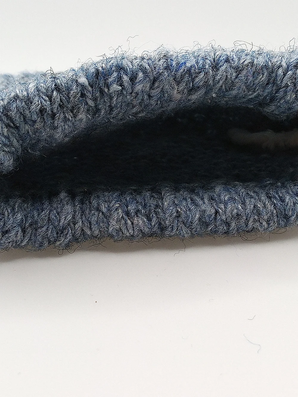 Handmade Blue Knit Jewelry Travel Pouch – Women’s OS